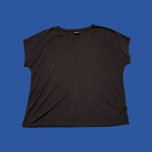 Boxy Short Sleeve Tee in Black by